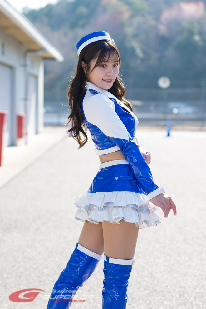 トップレースクイーンを目指す夏川いづみ「アツさを感じられるのがモータースポーツの魅力」【2025RQインタビューVol.12】