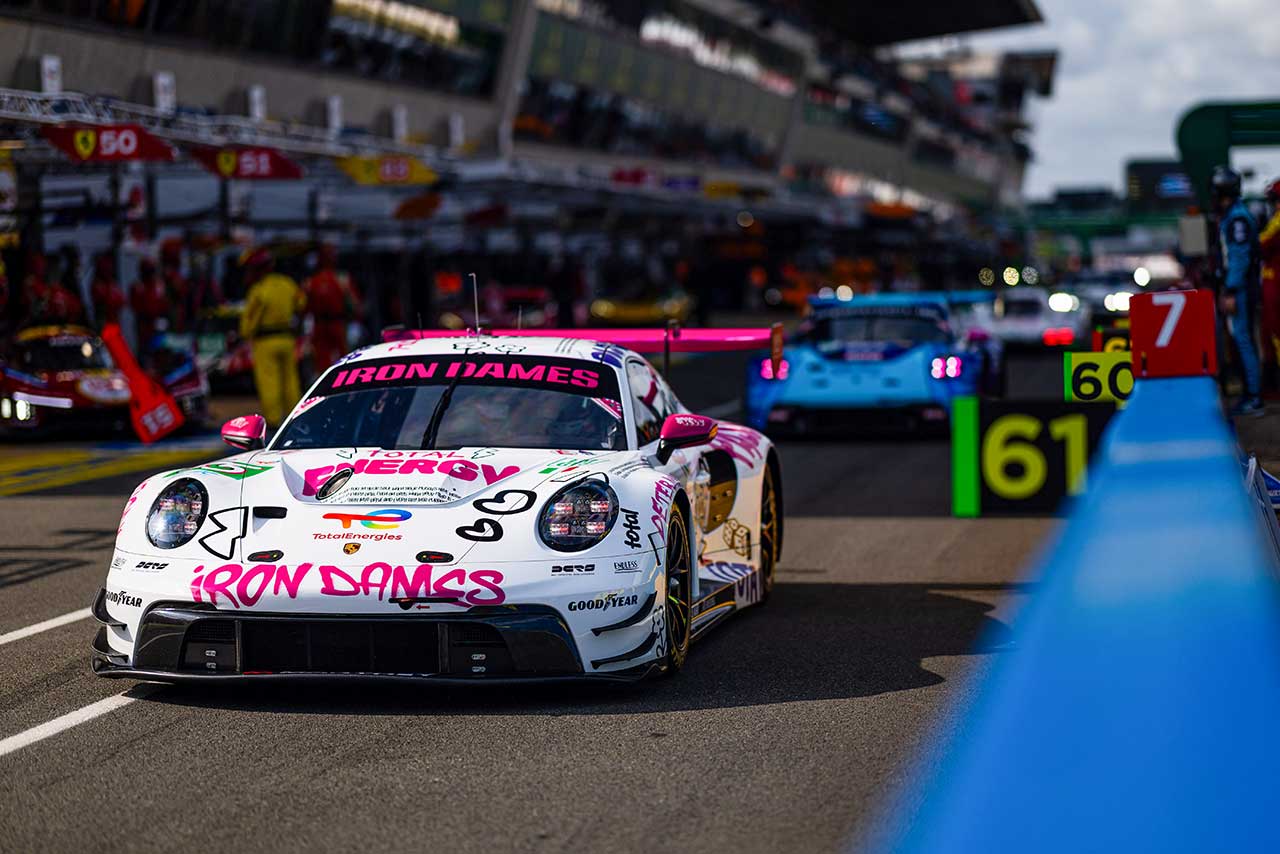 ポルシェ911 GT3 R