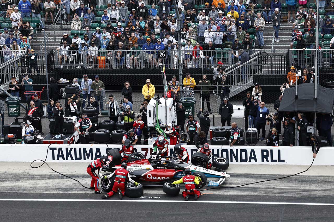トップを走る佐藤琢磨の雄姿は「一生忘れない」。大津弘樹と太田格之進が初インディ500観戦で受けた刺激
