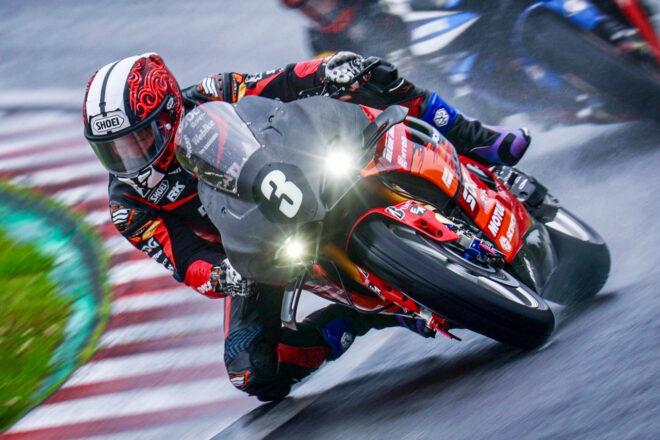 DUCATI team KAGAYAMA、全焼したマシンを復活へ。クラウドファンディングプロジェクトを発表