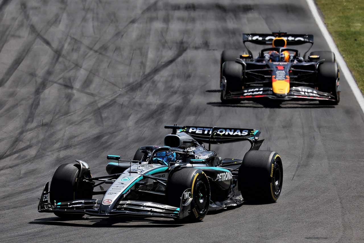 ジョージ・ラッセル（メルセデス）＆マックス・フェルスタッペン（レッドブル）