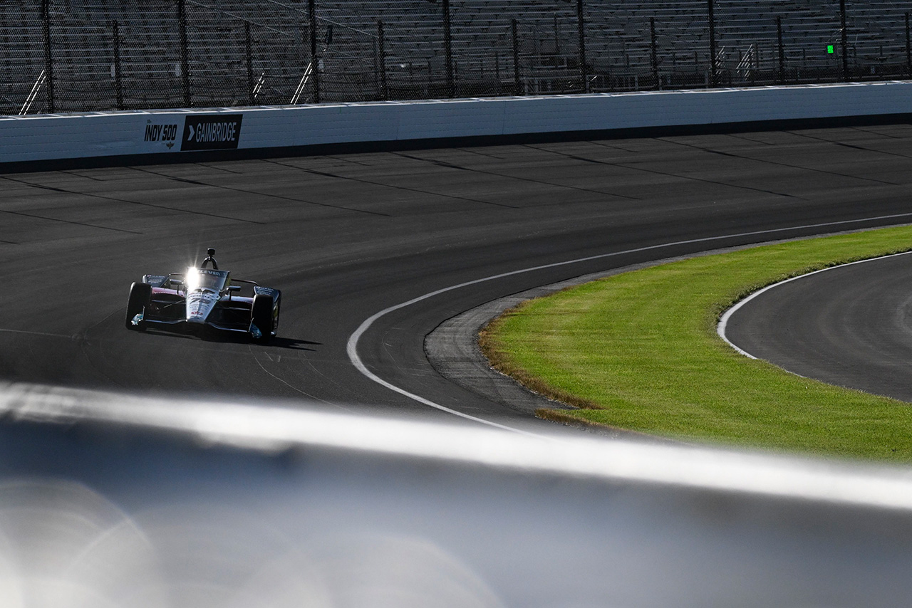 インディ500予選で佐藤琢磨ひとりだけが回生！ 琢磨オリジナル「リジェン‐デプロイ ストラテジー」の考え方