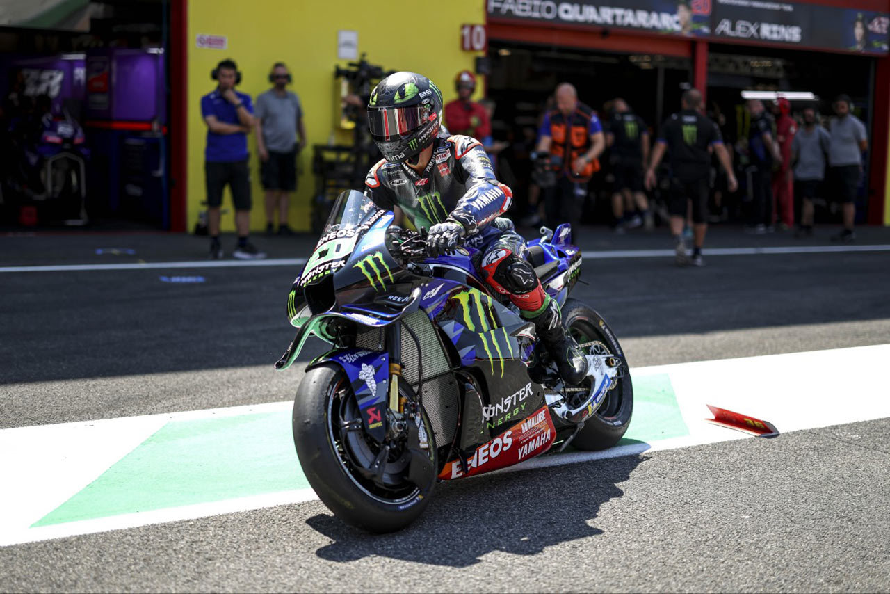 クアルタラロ、転倒で肩脱臼するも初日5番手「午前中はマシンに苦戦」のリンスも予選Q2発進／第9戦イタリアGP