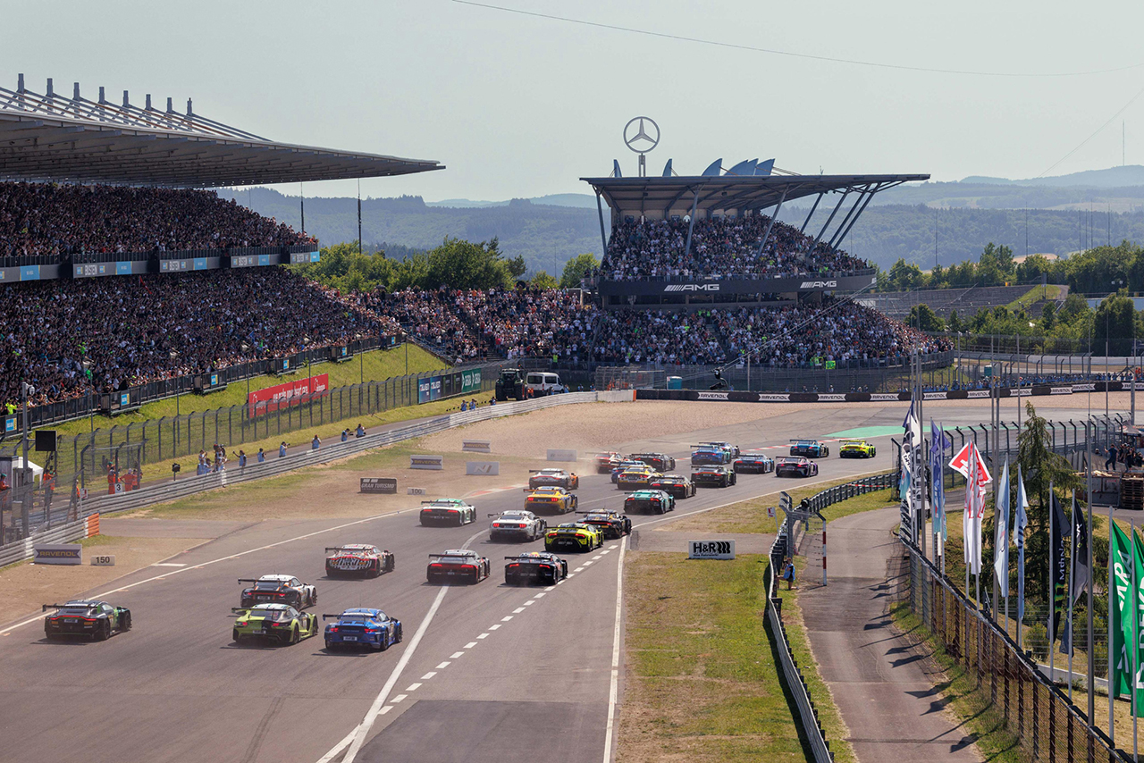 2025年ニュルブルクリンク24時間レース スタート