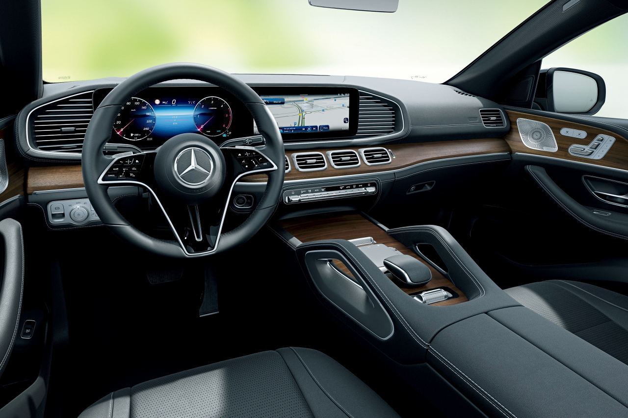 メルセデス・ベンツ、熟成の『GLE』にも戦略的価格を実現した“Core”を導入。一部価格も引き下げ
