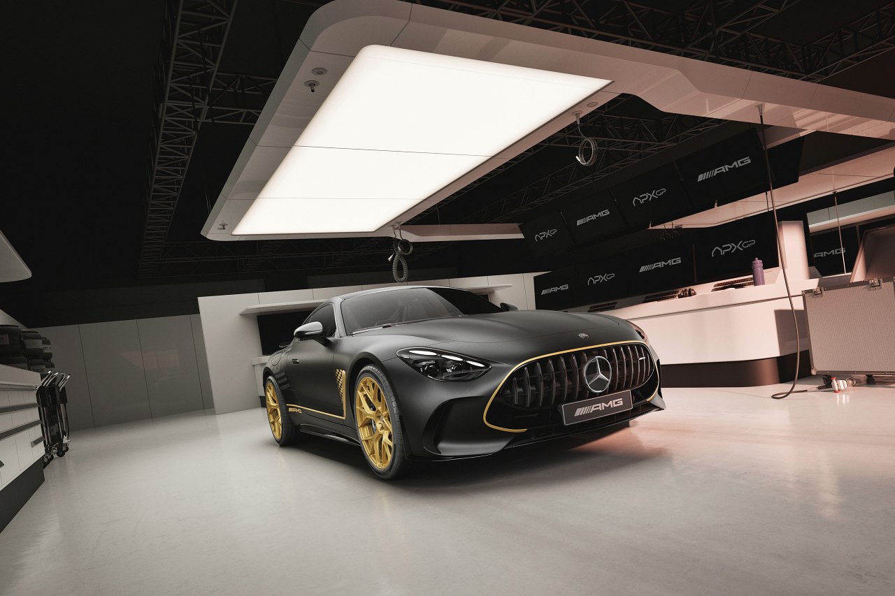 本日公開、映画『F1／エフワン』記念モデル『メルセデスAMG GT63 4MATIC+ APXGP Edition』登場