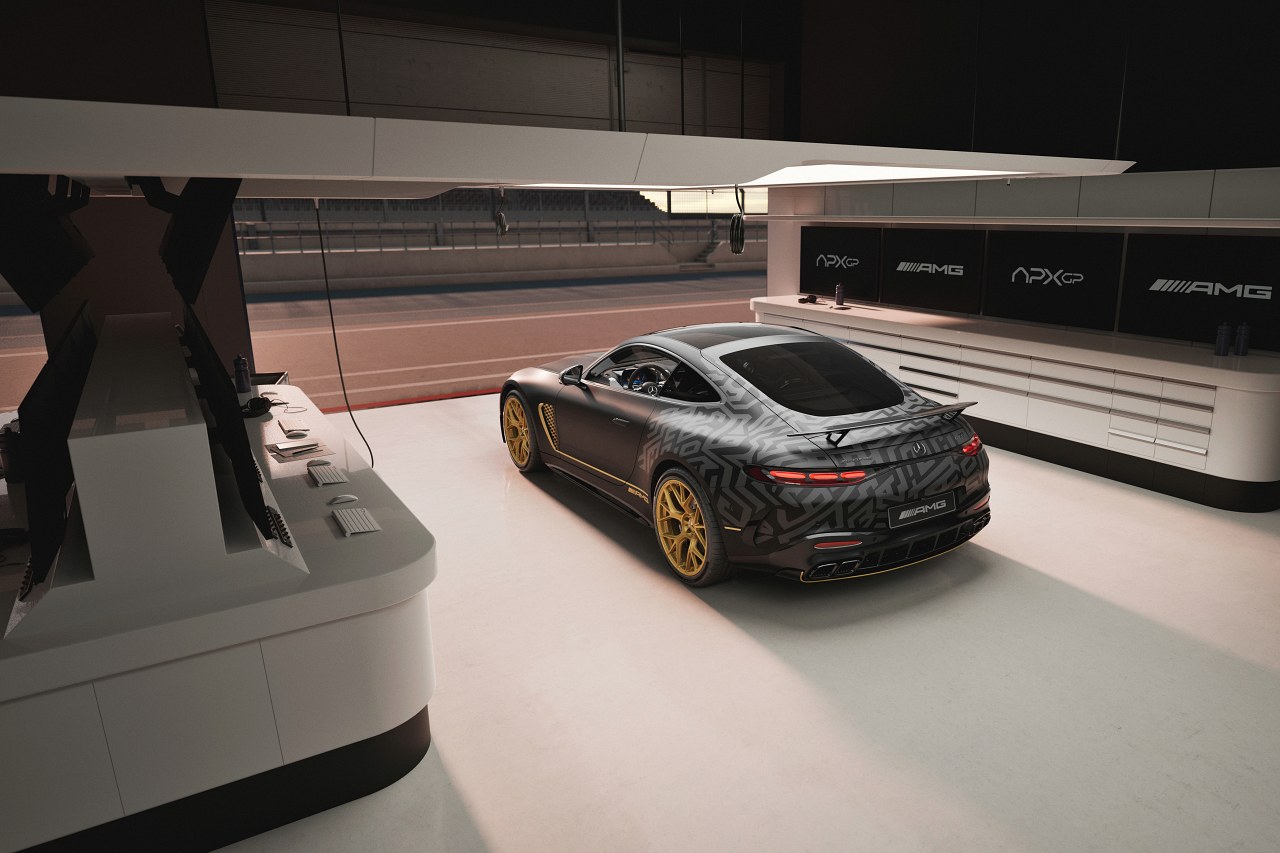 本日公開、映画『F1／エフワン』記念モデル『メルセデスAMG GT63 4MATIC+ APXGP Edition』登場