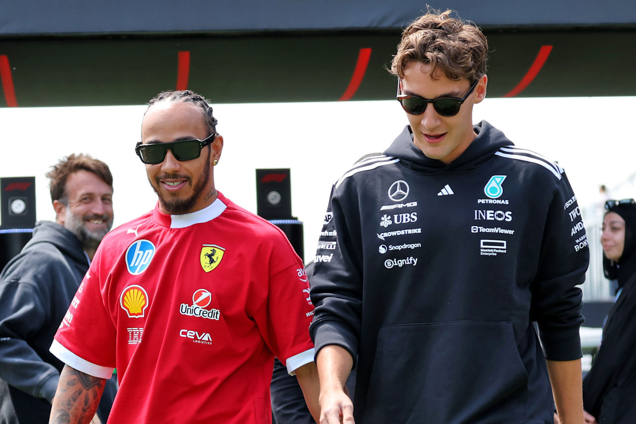 ルイス・ハミルトン（フェラーリ）とジョージ・ラッセル（メルセデス）