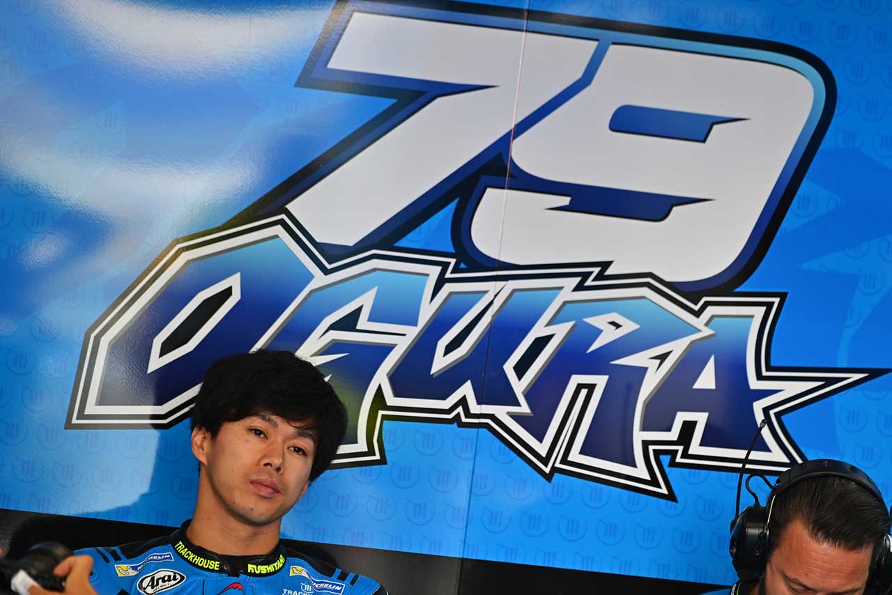 トラックハウスレーシング公式 小椋藍 ポロシャツ Mサイズ 1点のみ トラックハウスレーシング公式 小椋藍 ポロシャツ Mサイズ 1点