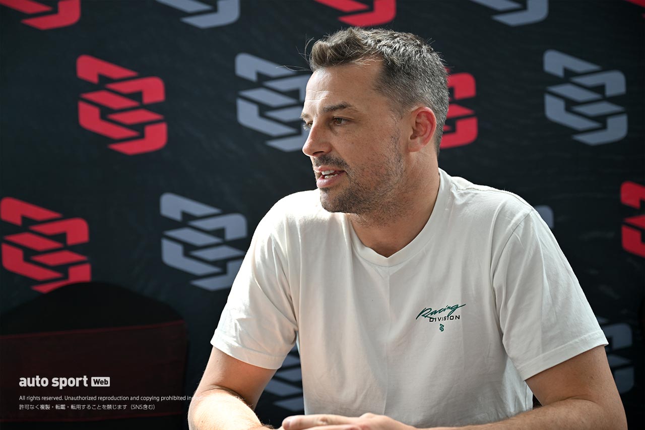 「スーパーGTでEBMが戦うのは特別なこと」第3戦セパンに現地参加のEBM GIGA RACING代表アール・バンバーが語る経緯と魅力
