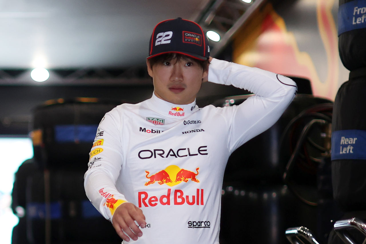 F1 レッドブル　角田裕毅　フェルスタッペン　カード　非売品 F1 レッドブル 角田裕毅 フェルスタッペン カード 非売品 - メルカリ