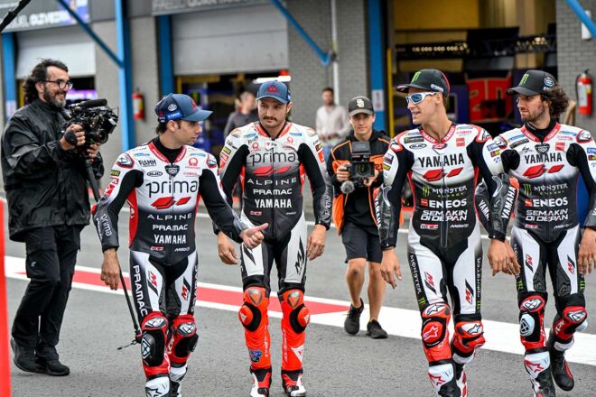 ヤマハMotoGP、第10戦オランダGP決勝は70周年記念カラーで参戦。ツナギは1999年の芳賀紀行デザインに