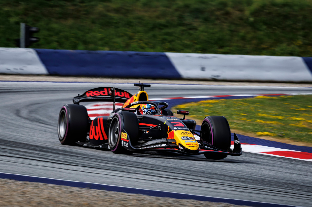 2025年FIA F2第7戦シュピールベルク　ジョセップ・マリア・マルティ（カンポス・レーシング／レッドブル育成）