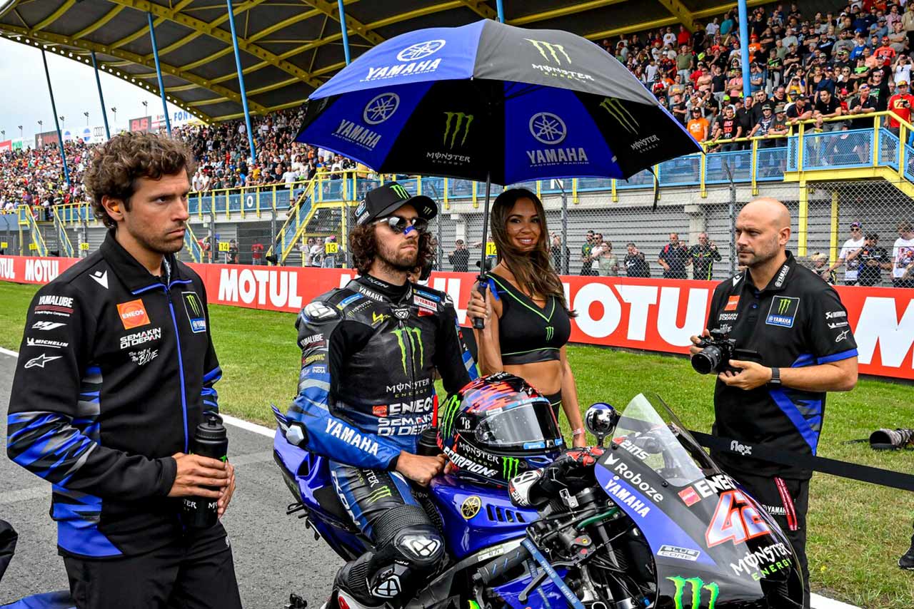 クアルタラロ、ポール獲得も転倒リタイア。前輪ユーズドの理由は「決勝が曇りの場合に備えて」とリンス／第10戦オランダGP