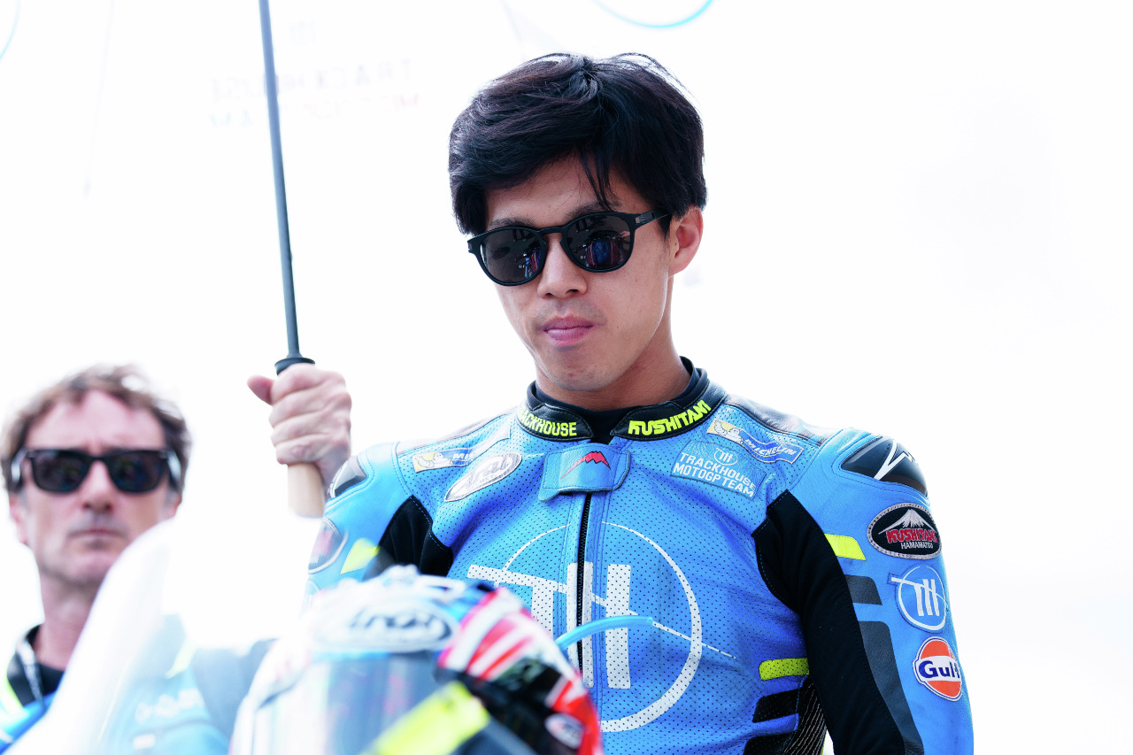 不運続く小椋藍、決勝は1周目に接触されリタイア「避けられない所にいた」／第10戦オランダGP