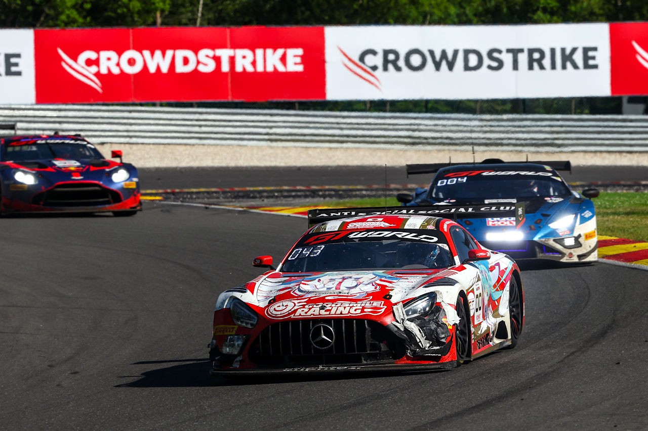 ランボルギーニがスパ24時間初優勝を達成。中山雄一＆小高一斗組完走も、グッドスマイルAMGはトラブルに泣く