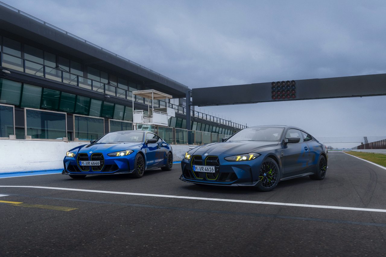 BMW、バレンティーノ・ロッシとのコラボモデル『M4 CS VR46』を導入。各色1台ずつの国内限定2台