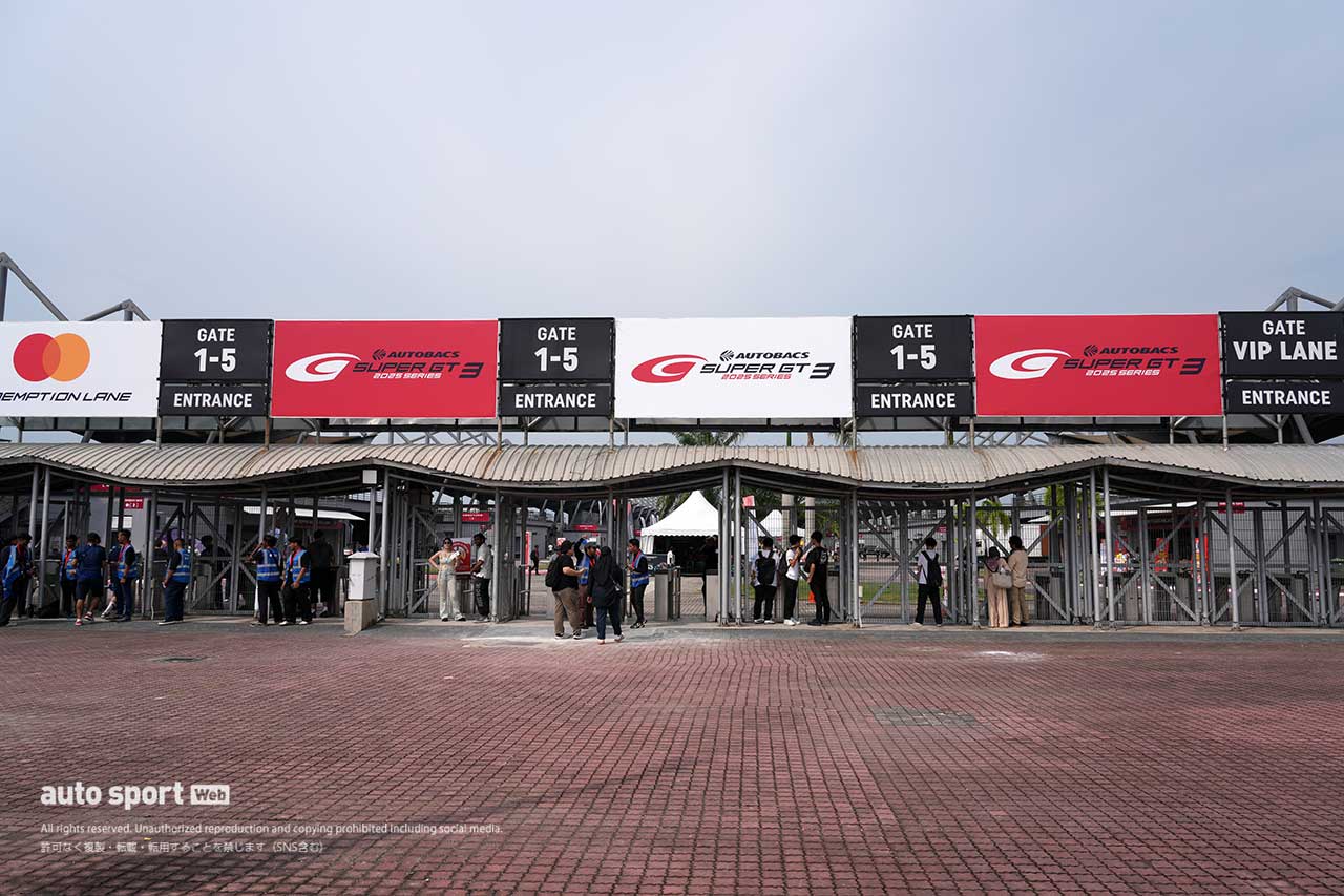 マレーシア・セパンに日本語看板やJDMカスタムカーがズラリ。スーパーGT第3戦で『日本祭り』が盛り上がる