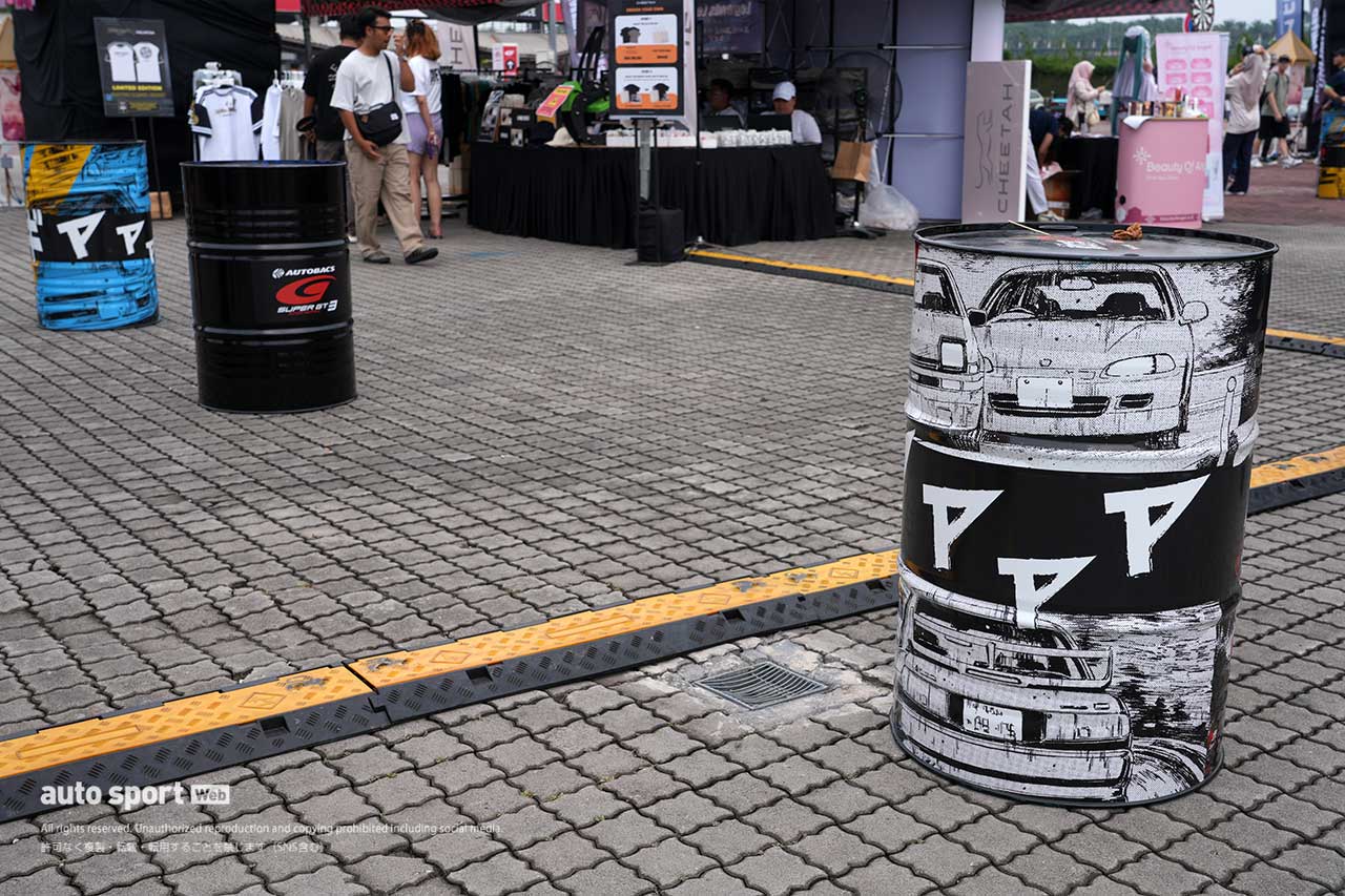 マレーシア・セパンに日本語看板やJDMカスタムカーがズラリ。スーパーGT第3戦で『日本祭り』が盛り上がる