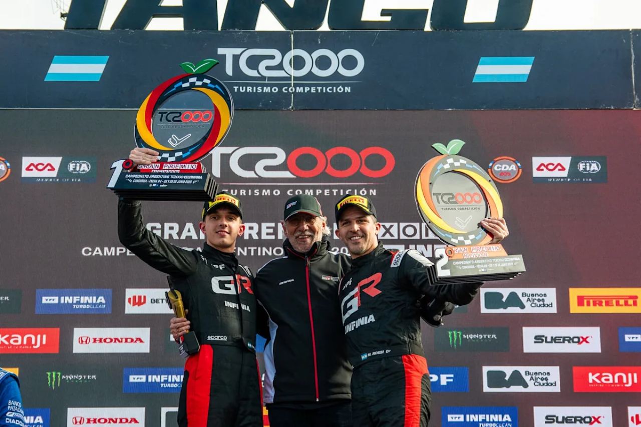 改良版ホンダZR-Vが初ポールも、絶好調トヨタ・カローラクロスがワン・ツー達成／TC2000第4戦