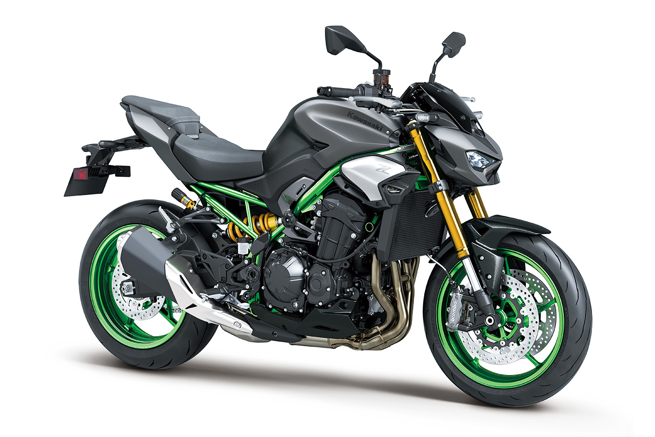 カワサキ、大型ネイキッド『Z900』シリーズの標準仕様が最新モデルで復活。7月15日より発売