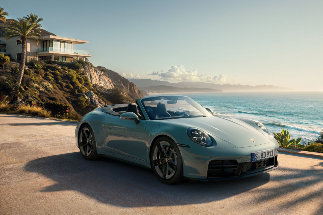 ポルシェ、60周年のタルガを含む新型911の4WD“S”バージョンの予約受付を開始