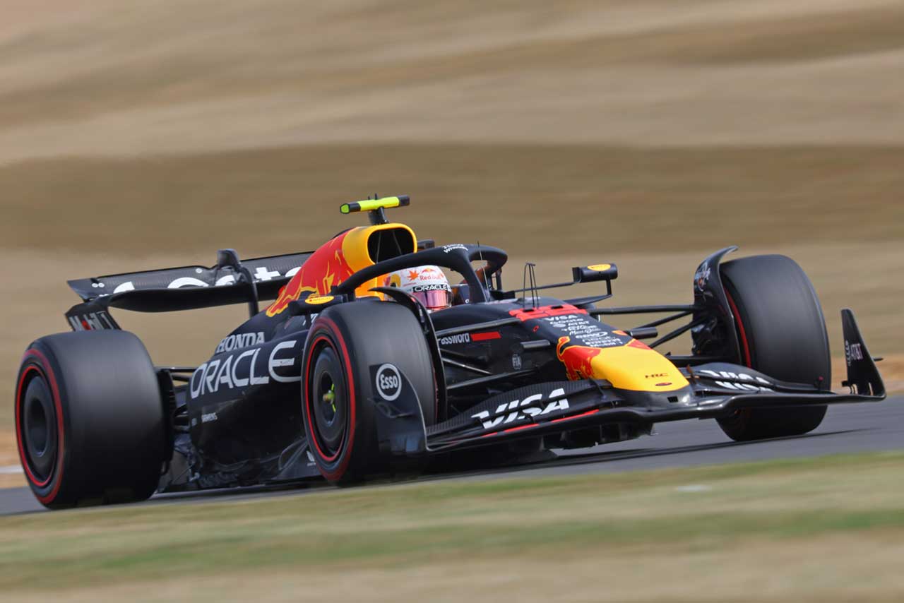 非売品/送料無料】2025 オラクル・レッドブル F1 贈呈品 角田裕