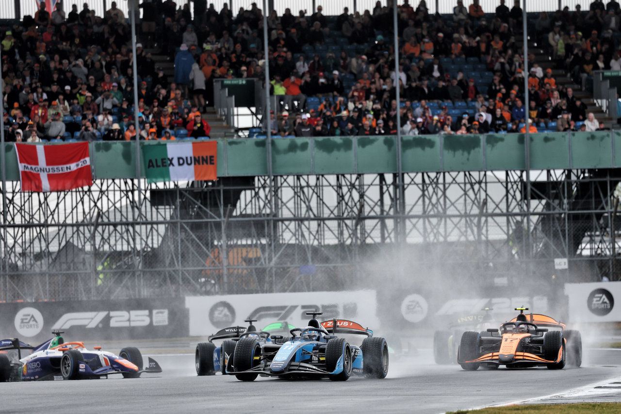 2025年FIA F2第8戦シルバーストン　ジャック・クロフォード（ダムス・ルーカスオイル／アストンマーティン育成）