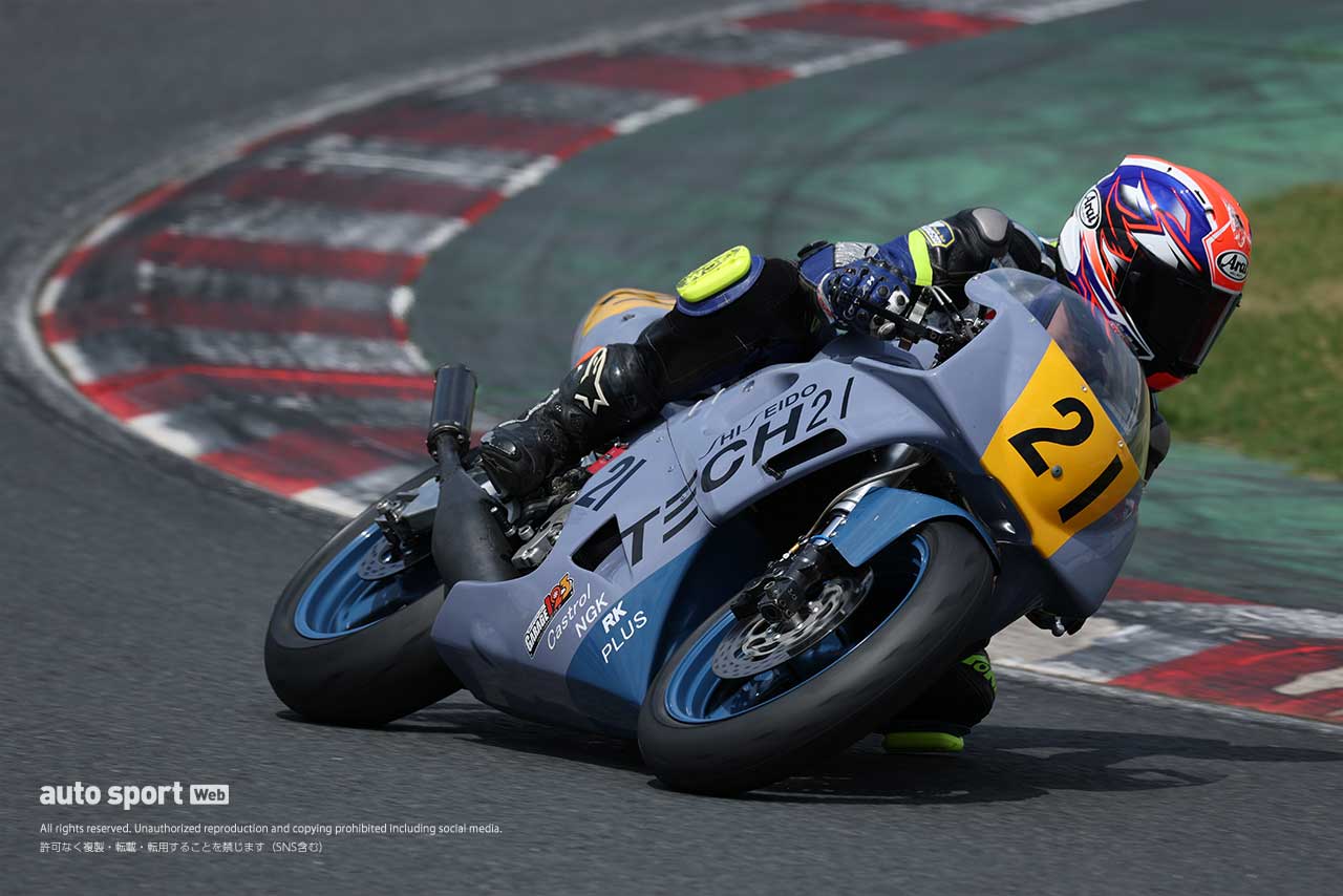 【ブログ】最近の機材事情とモータースポーツ写真を撮りに行こう～其の参～／カメラマンから見た全日本ロード第3戦筑波