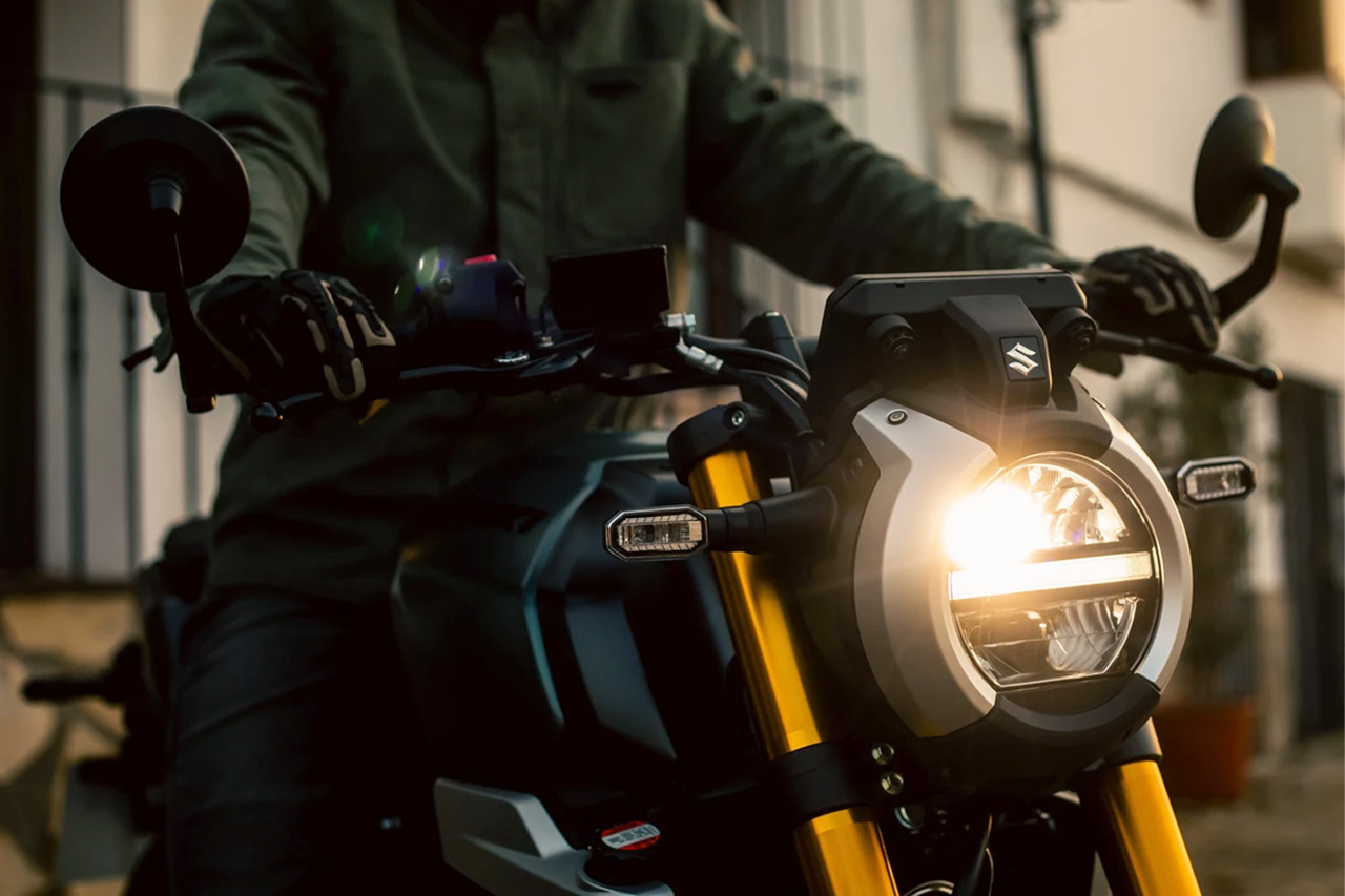 たまさん専用A-TECHGSX1400 SUZUKI スズキ GSX-8S/スズキ/SUZUKI GSX-8S 店頭現車無し、要取り寄せ車両