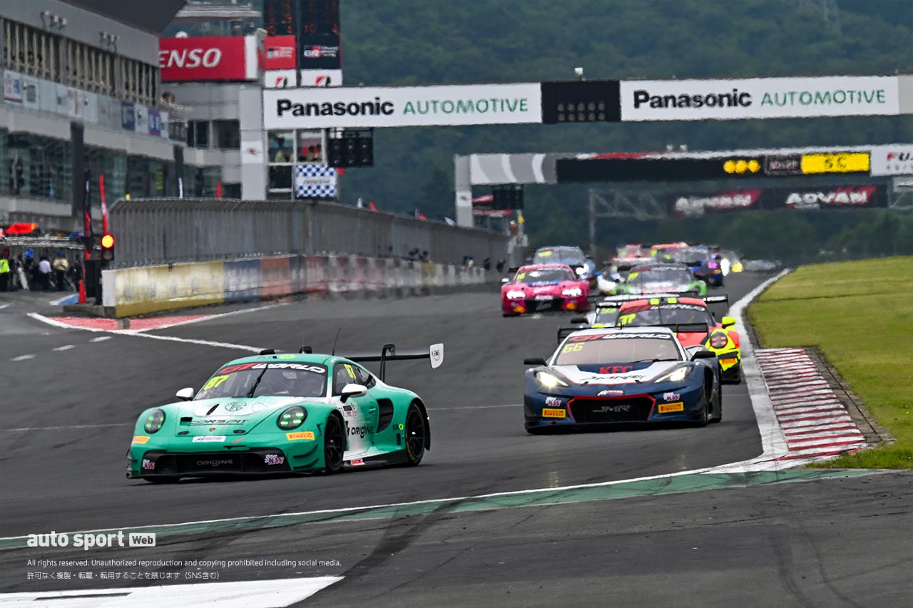 GTWCアジア第7戦富士はオリジン・モータースポーツの87号車ポルシェが優勝。TEAM 5ZIGENのGT-Rが総合6位／クラス優勝を飾る