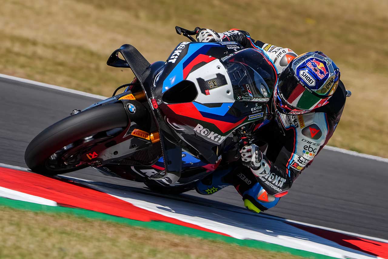スーパーバイク世界選手権 25周年記念 写真集 「Superbike 25」 スーパーバイク世界選手権の2019年シーズンがいよいよ開幕。KRT