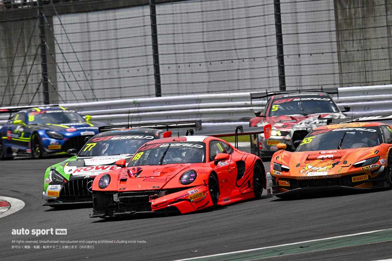 GTWCアジア第8戦富士は終盤大荒れのレースに。混戦を後目にジョホールJMRの99号車コルベットがポール・トゥ・ウインで今季3勝目