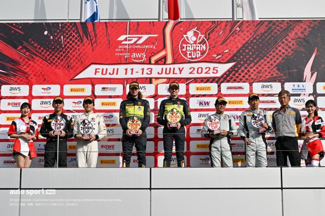 SROジャパンカップ第2ラウンドレース2はをHitotsuyama with Cornes Racingが逆転勝利。前澤友作組が白熱バトルを制し3位