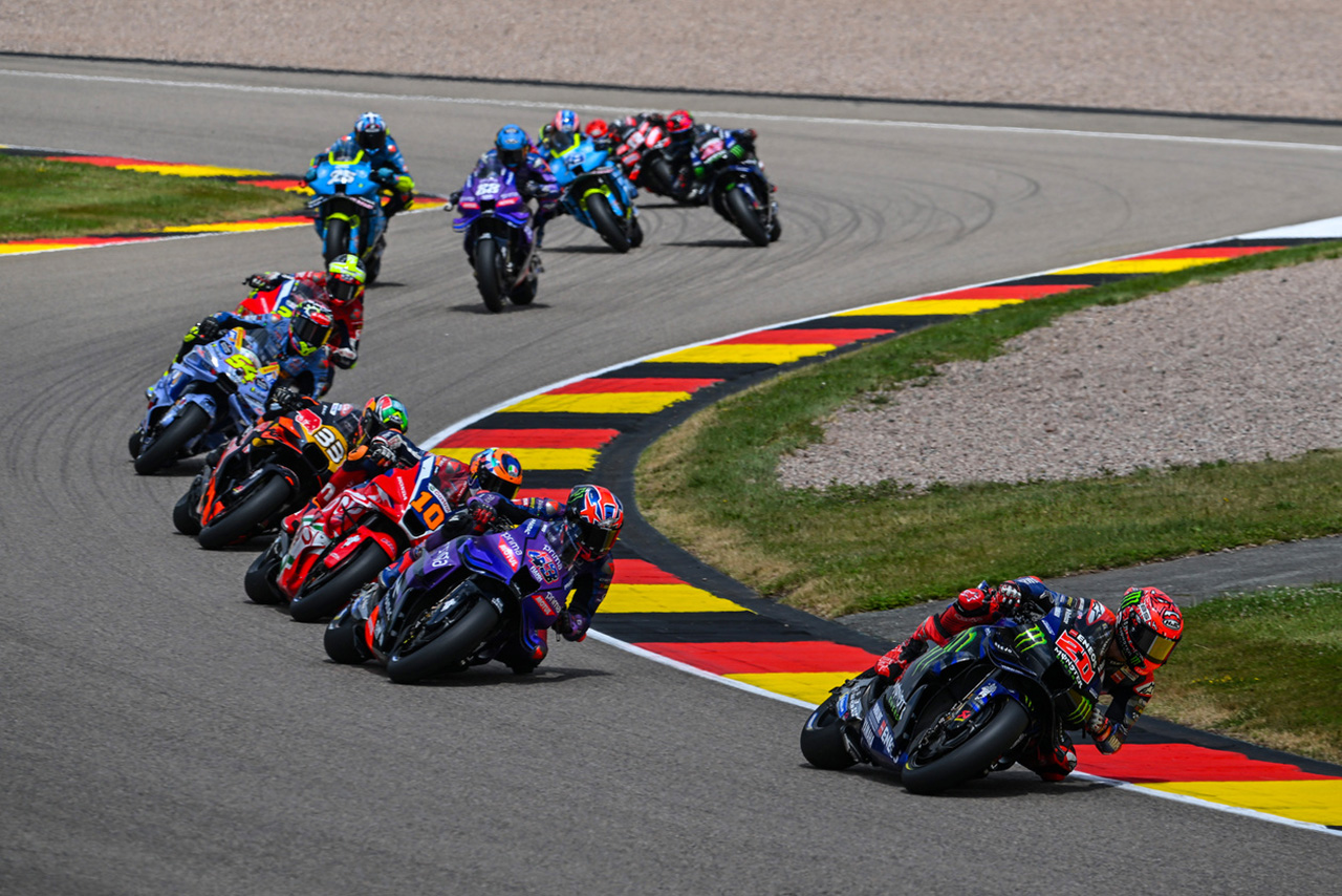 荒れた決勝はふたり揃ってポイント加算「リアルな結果ではないから満足できない」とクアルタラロ／第11戦ドイツGP