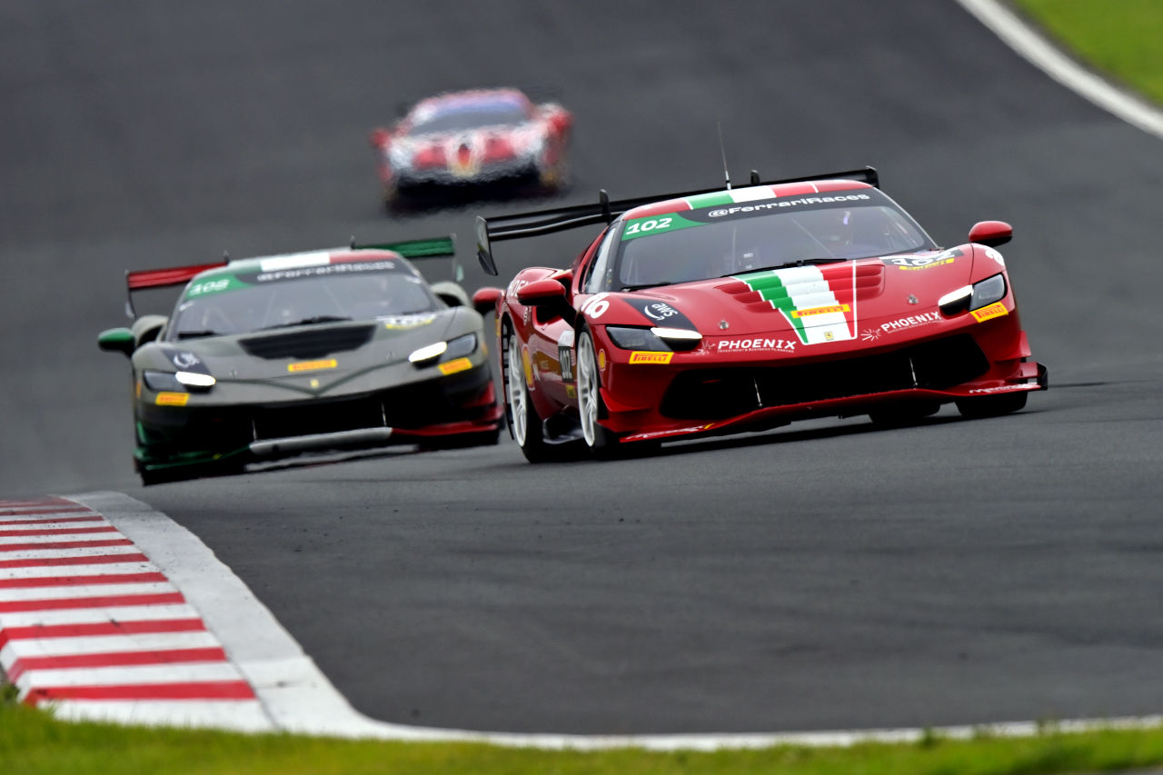 富士連戦の第4戦は武藤壮汰が制圧。フェラーリ・チャレンジ・ジャパン2025は次戦、王者争いの最終局面へ