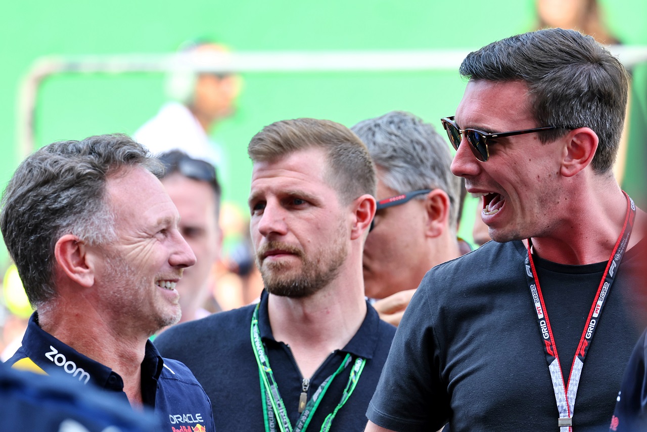 クリスチャン・ホーナー(レッドブルF1代表)とレッドブル社共同オーナーのマーク・マテシッツ