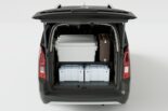 フィアット、人気MPV『ドブロ』にロング+5シーター仕様の限定車“MAXI 5 Black Edition”を導入