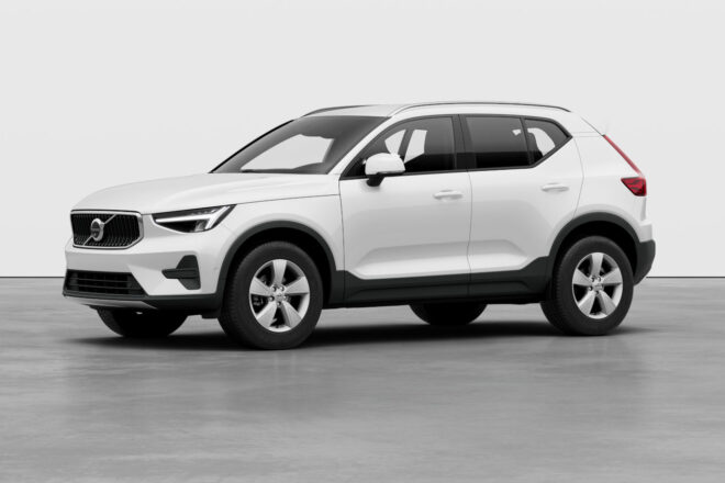 人気の『ボルボXC40』に従来比50万円安の新エントリーグレード“エッセンシャルB3”登場