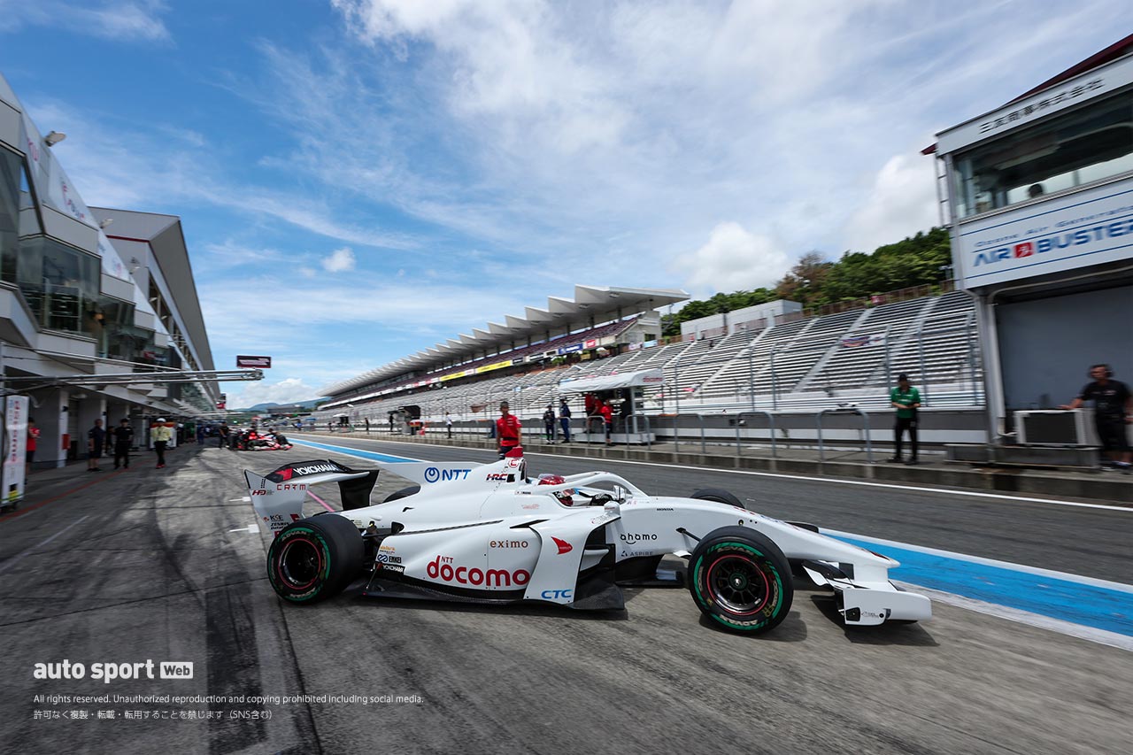 スーパーフォーミュラ第6戦・第7戦富士のフリー走行2回目はオオムラ・フラガがトップタイム。上位は超僅差