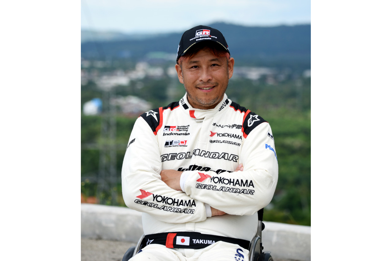 勝者としてさらなる高みへ。青木拓磨、王座奪還を胸に16度目のアジアクロスカントリーラリー参戦