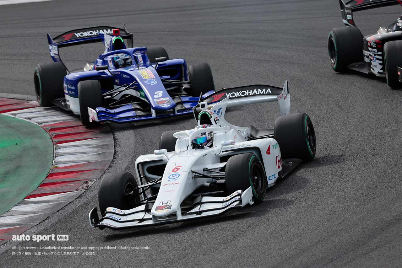 太田格之進（DOCOMO TEAM DANDELION RACING）