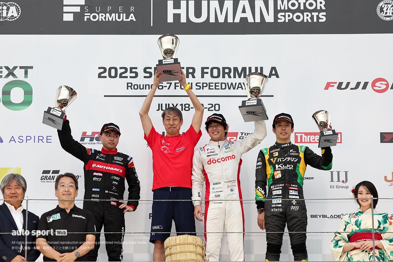 レース終盤の激アツバトルを勝ち抜いた太田格之進が第7戦を制し今季3勝目！ 岩佐歩夢が2位、坪井は3位