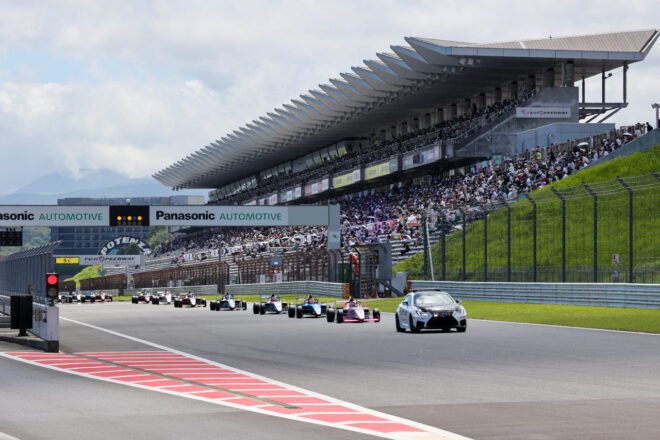 2025年KYOJO CUP第2戦　オープニングラップ終了後にSCが導入された