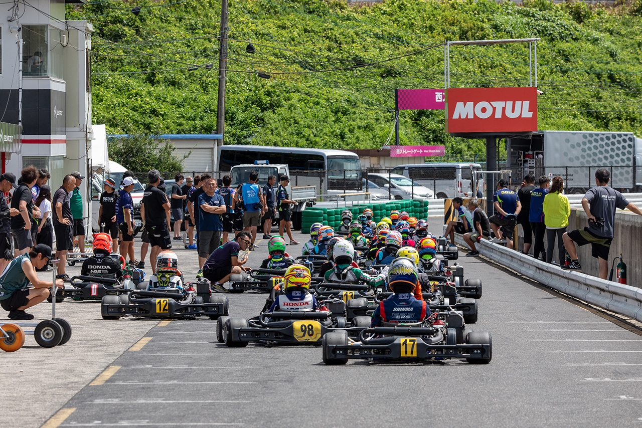 鈴鹿サーキット・南コースの逆方向走行も実現