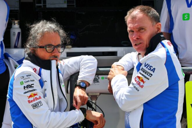 ローレン・メキース、アラン・パーメイン
