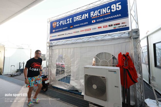 バイクレースの『真夏の祭典』2025鈴鹿8時間耐久ロードレース　7月28日搬入日の様子