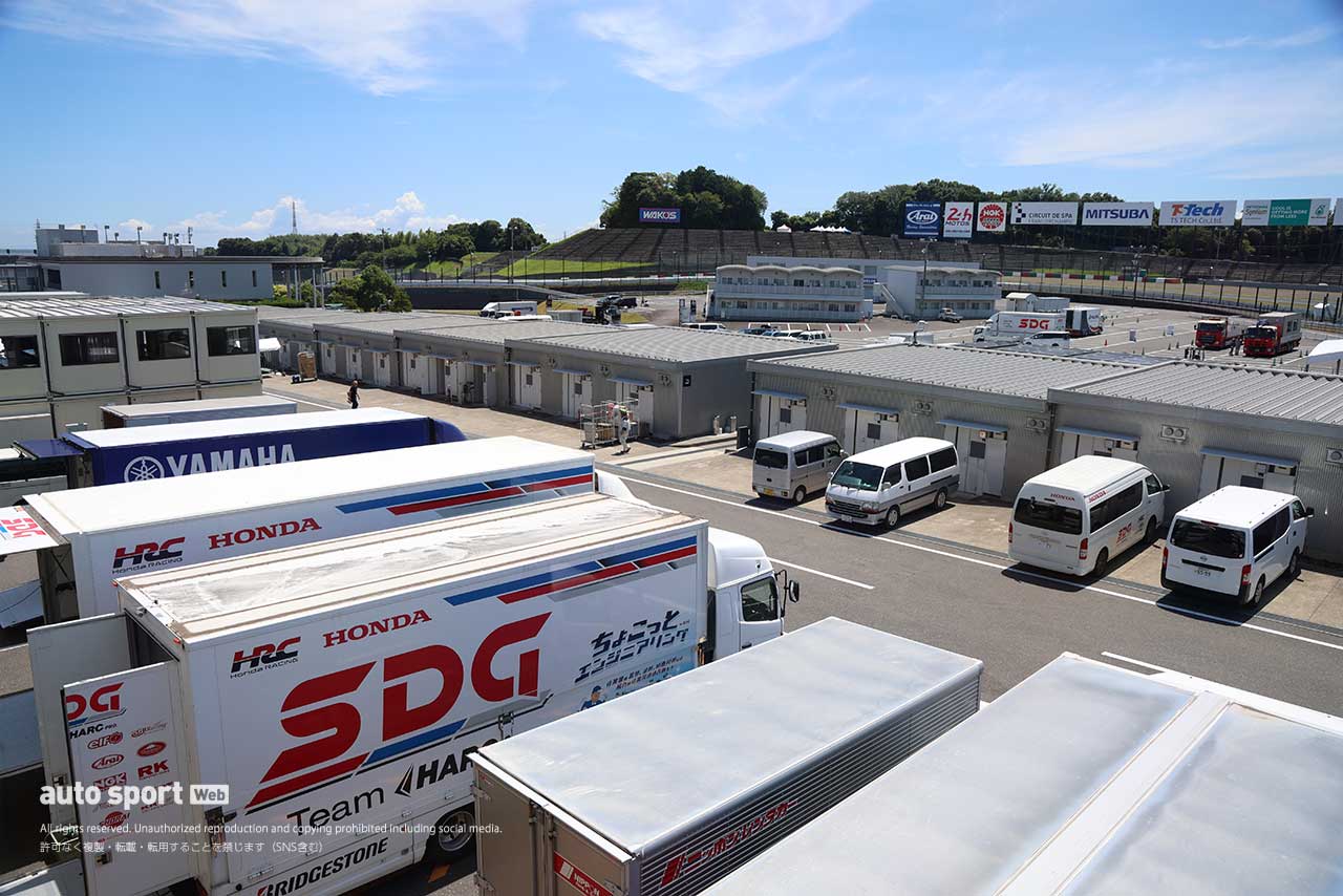 バイクレースの『真夏の祭典』2025鈴鹿8時間耐久ロードレース　7月28日搬入日の様子