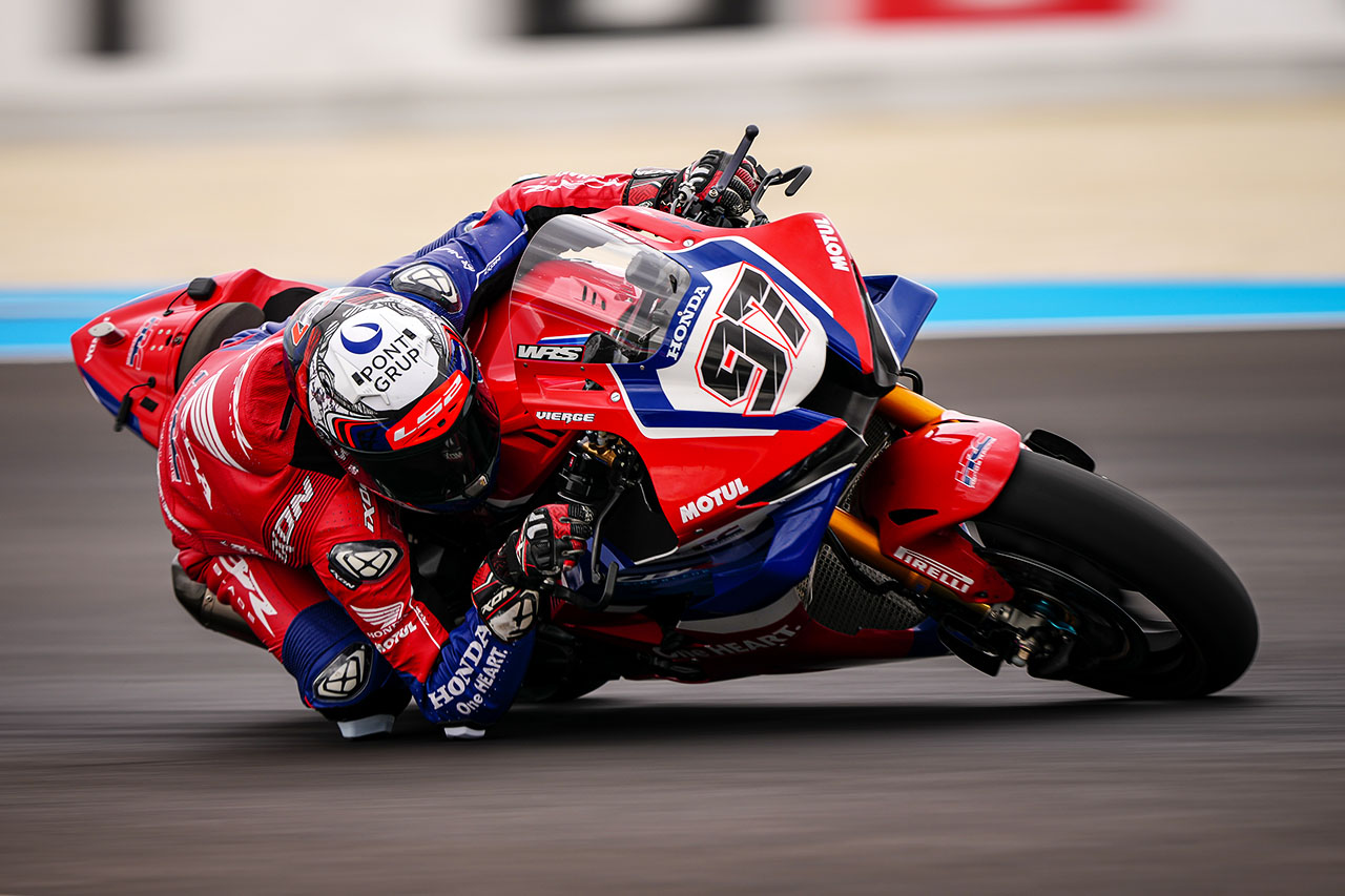 Honda HRC、骨折のレクオーナに代わりビエルゲを第3ライダーに。SBKのチームメイトを起用