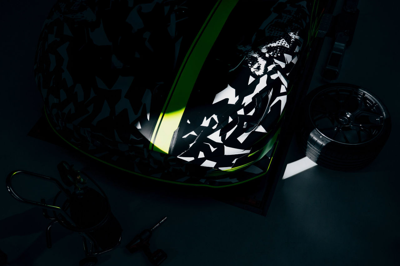 メルセデスAMGが新型GTコンセプトカーのティザーを公開。次期GT3カーとは明言せず